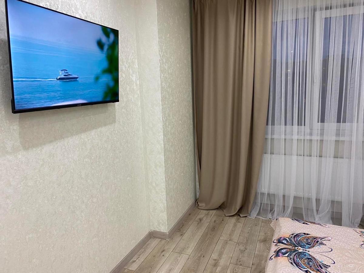 Люкс апартаменты .РАЙОН АВТОВОКЗАЛА,в ЖК Арена Рівне Екстер'єр фото