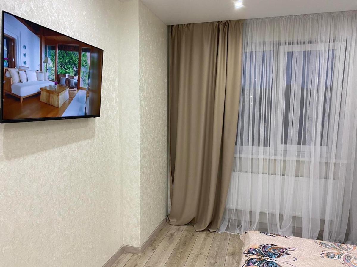Люкс апартаменты .РАЙОН АВТОВОКЗАЛА,в ЖК Арена Рівне Екстер'єр фото